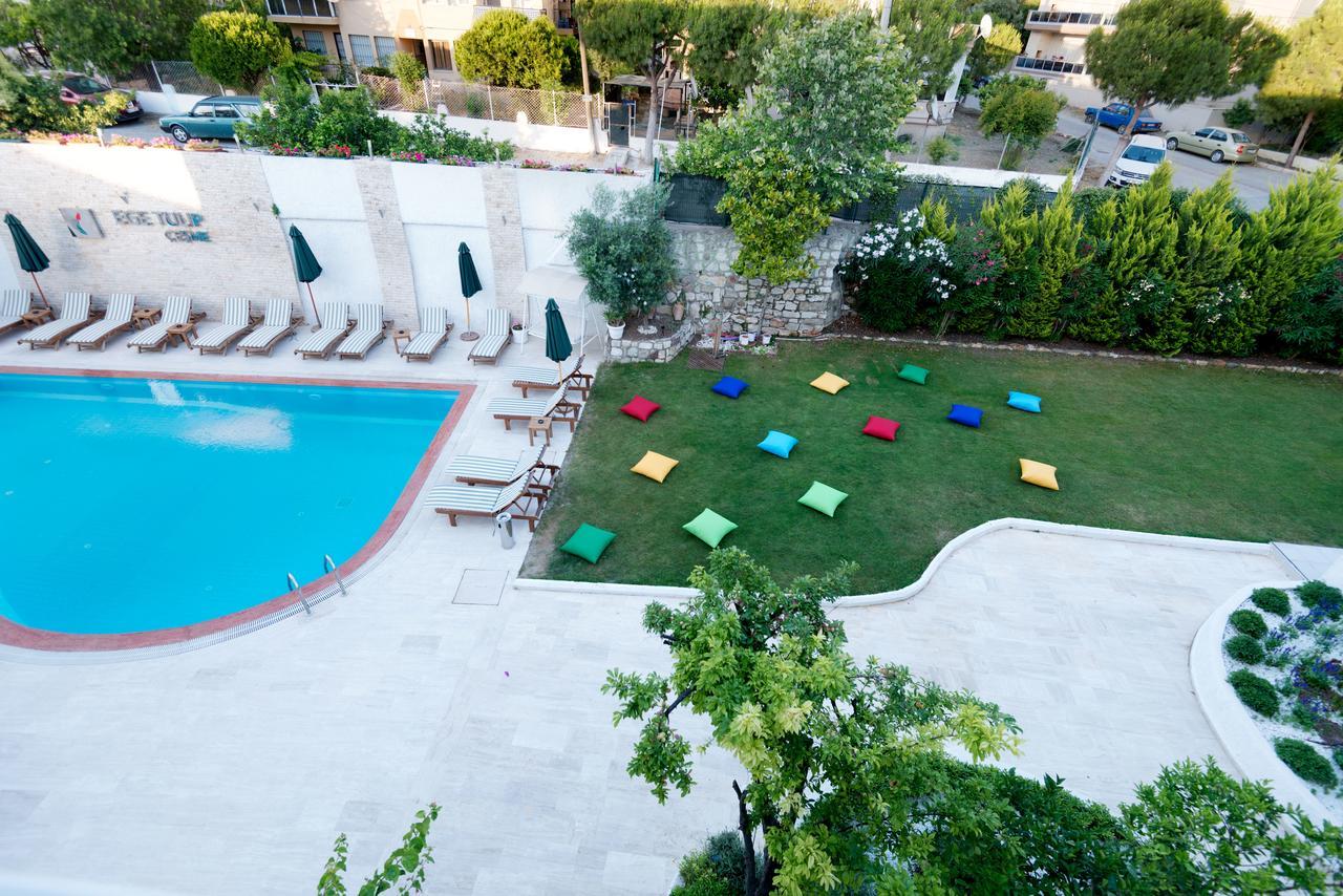 Ege Tulip Cesme Hotel Exterior photo