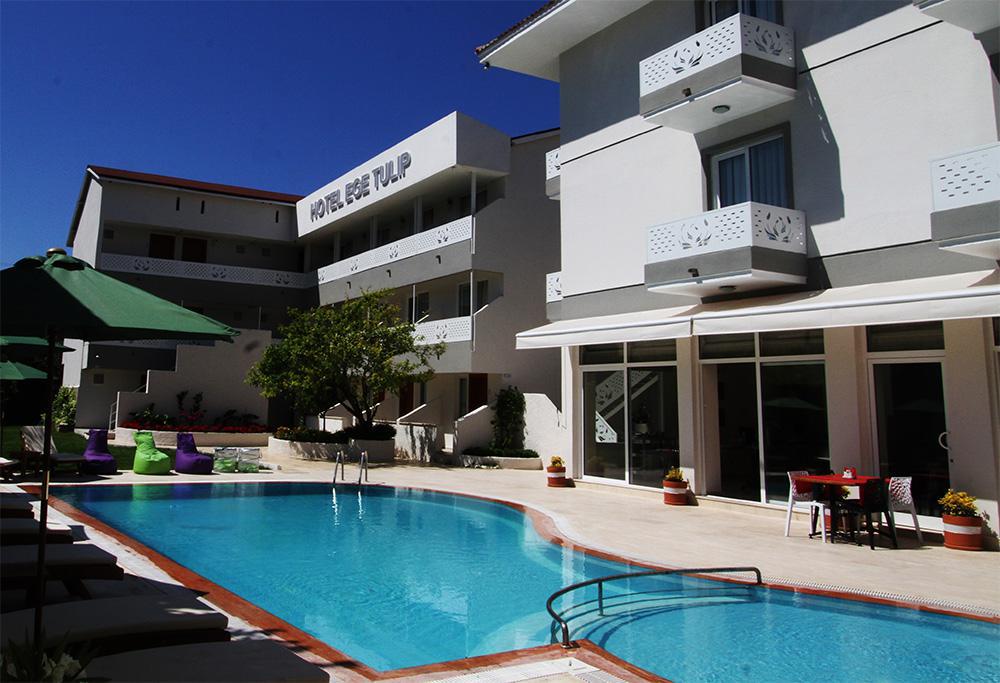 Ege Tulip Cesme Hotel Exterior photo